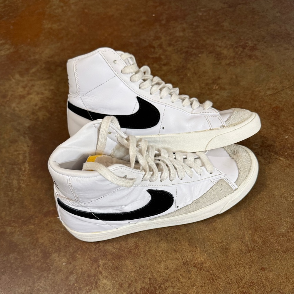 Nike Blazer mid 77s